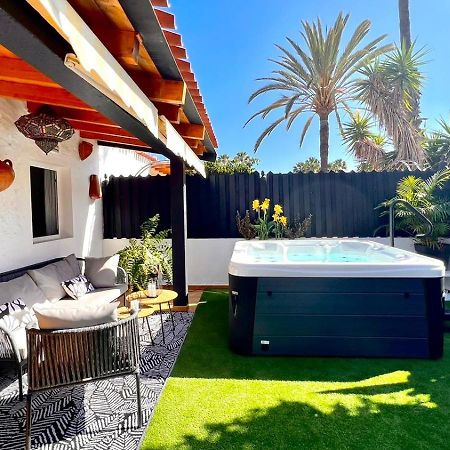 Oasis Beach Holiday Home With Jacuzzi Playa del Inglés Exterior foto