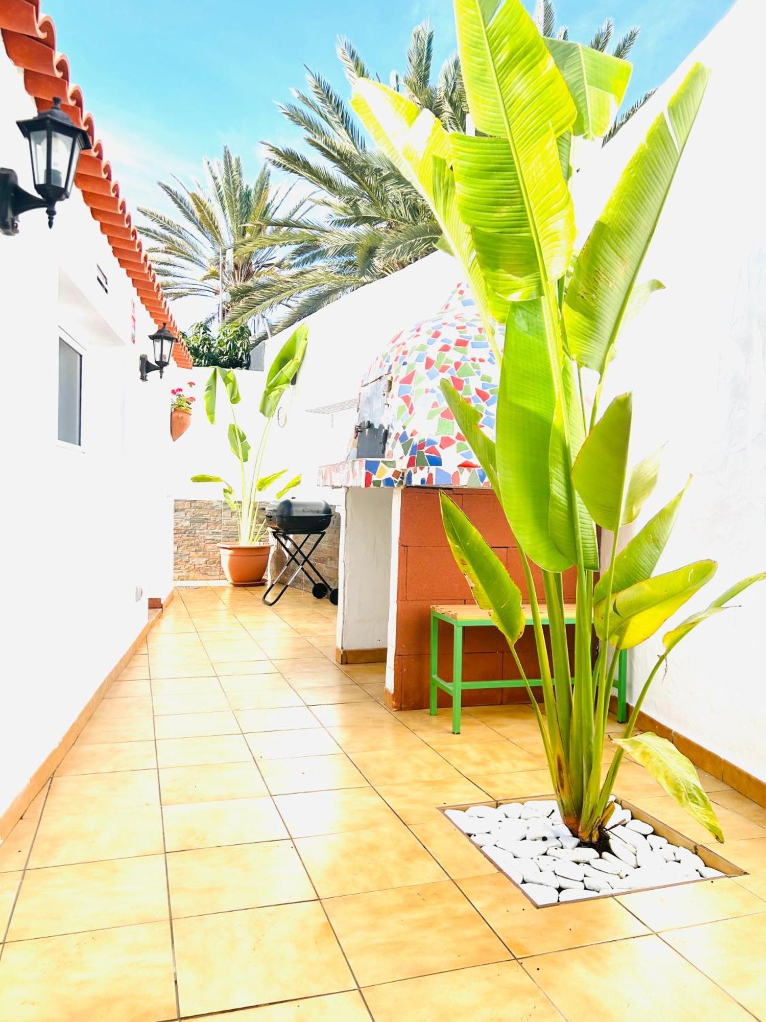 Oasis Beach Holiday Home With Jacuzzi Playa del Inglés Exterior foto
