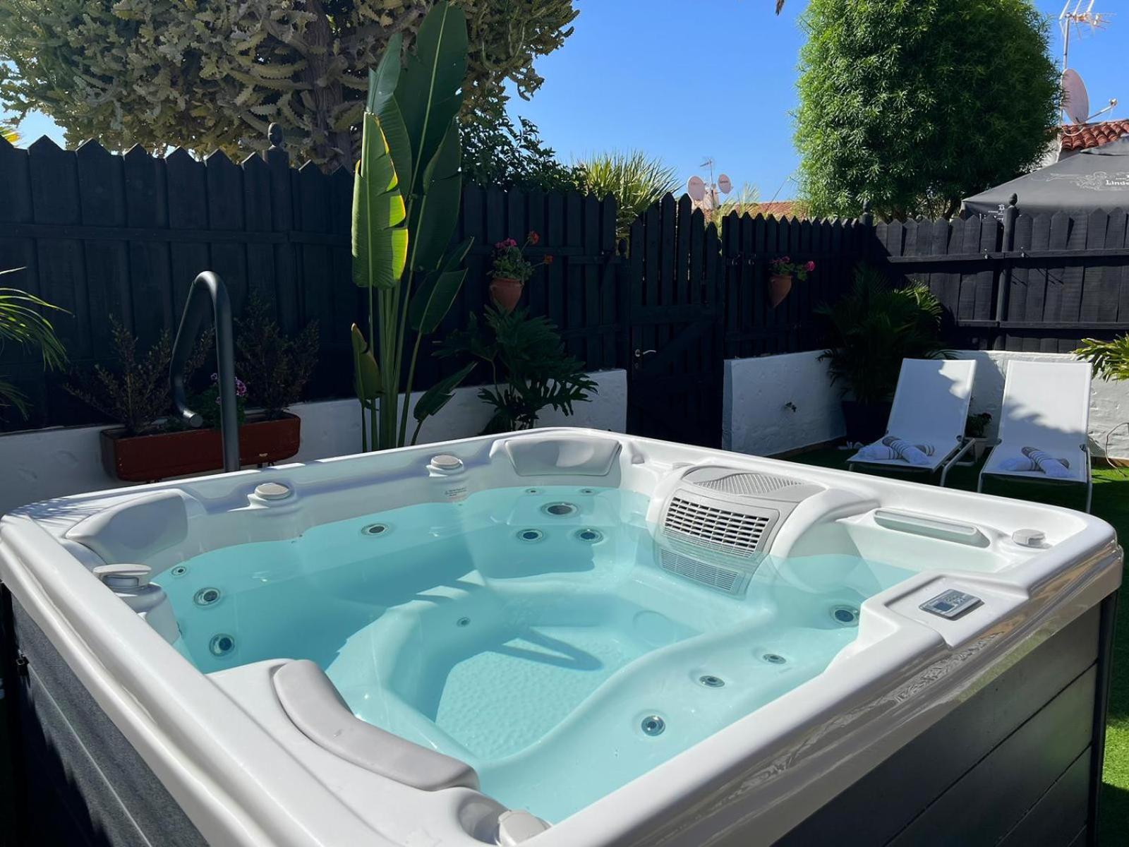 Oasis Beach Holiday Home With Jacuzzi Playa del Inglés Exterior foto