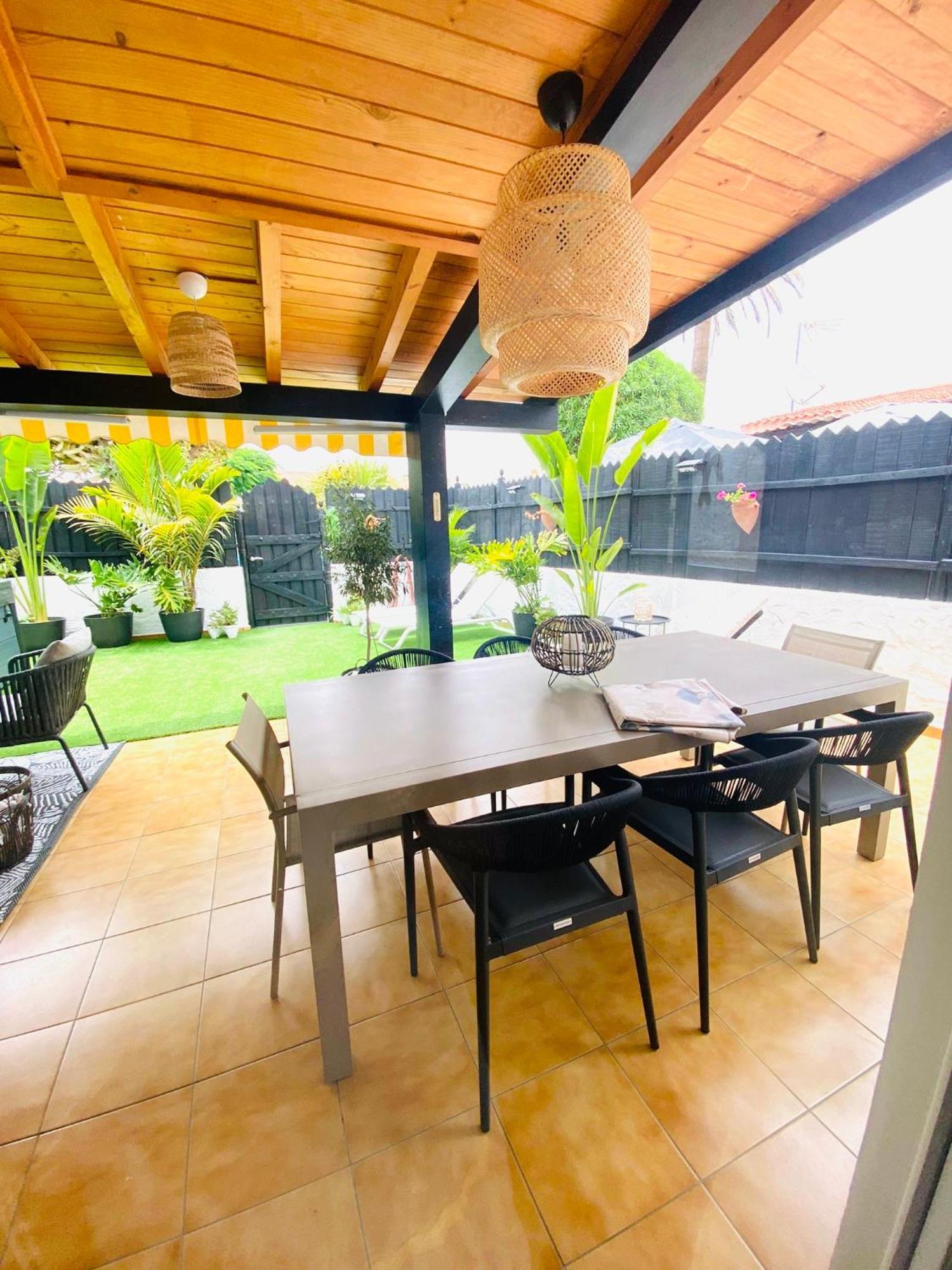 Oasis Beach Holiday Home With Jacuzzi Playa del Inglés Exterior foto