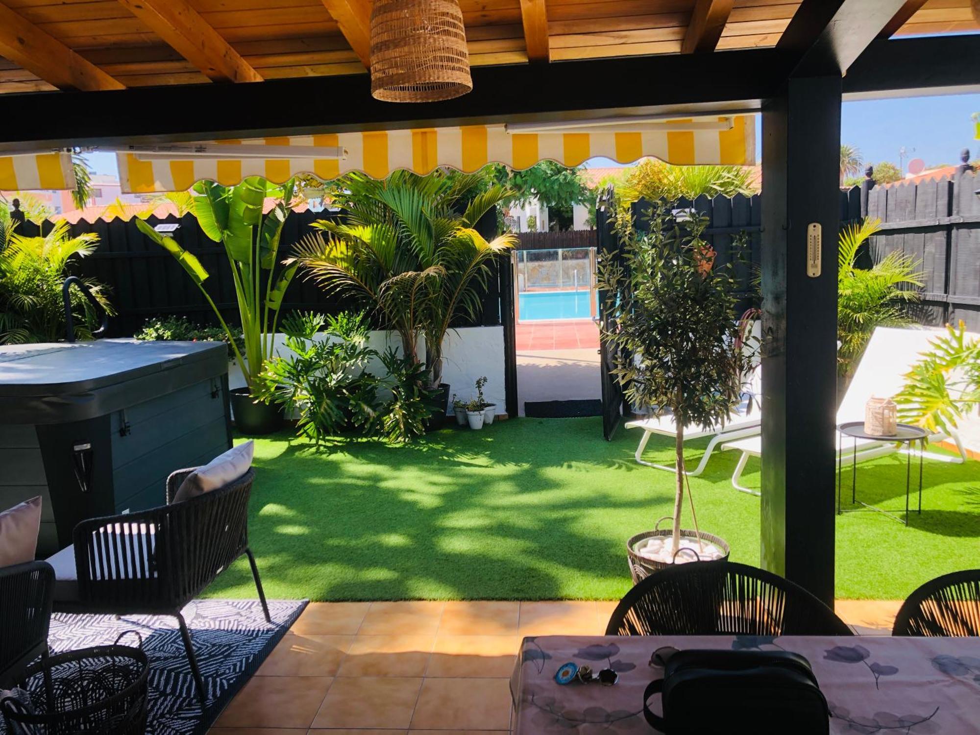 Oasis Beach Holiday Home With Jacuzzi Playa del Inglés Exterior foto